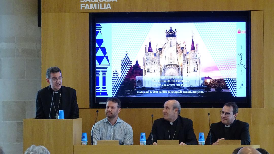 El legado arquitectónico de Gaudí en Astorga se presenta en la Sagrada Familia