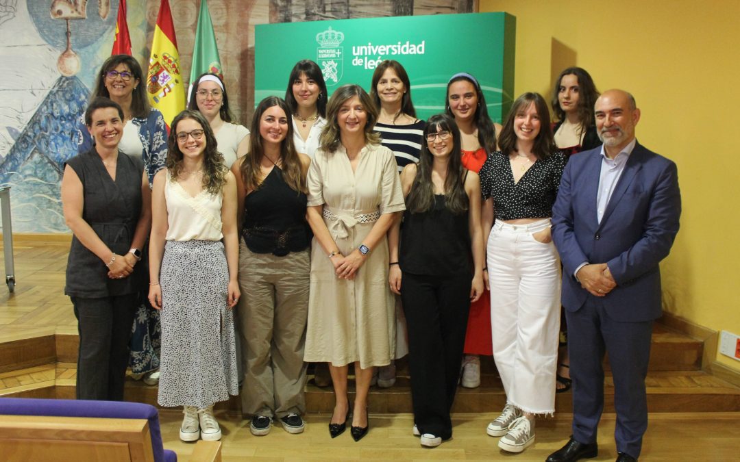 Una de las becas Ralbal de la ULE llega a Val de San Lorenzo