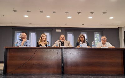 La Universidad cierra en La Bañeza sus cursos estivales con el dedicado a Antonio Colinas