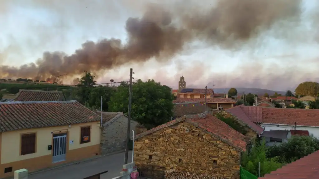 Agradecimiento por la extinción del incendio en Morales del Arcediano