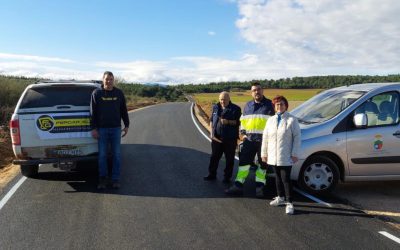 Villaobispo de Otero pavimenta el camino del Sierro