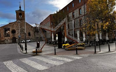 ‘Iluminaciones Rosete’ inicia el montaje de las luces de Navidad en Astorga