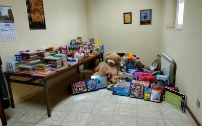 El Ayuntamiento de La Bañeza concluye con éxito la campaña de recogida de juguetes para niños afectados por la DANA