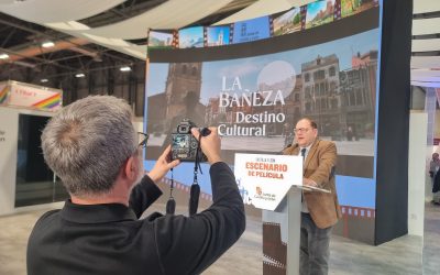 La Bañeza promociona el arte modernista y el graffiti en el escaparate internacional de FITUR 2025