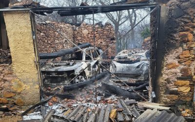 La policía judicial investiga las causas del incendio de la casa de Villar del Monte
