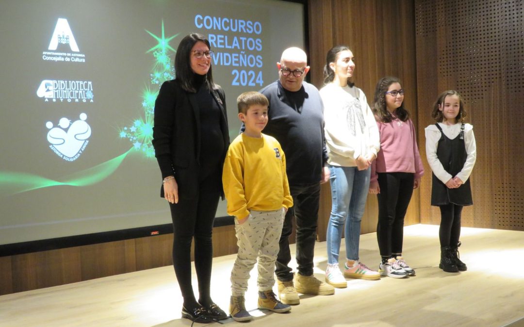 Irene Vega Blas gana el concurso de cuentos de Navidad en Astorga