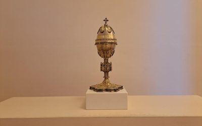 Un cáliz de Valdueza protagoniza la pieza del mes de febrero en el Palacio de Gaudí