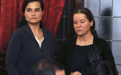 Montserrat González y su hija Triana Martínez, asesinas de Isabel Carrasco, piden «perdón» por el dolor causado