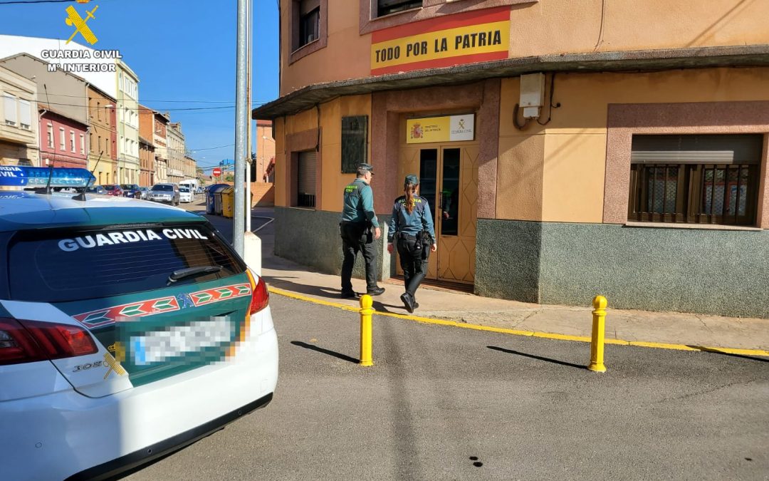 La Guardia Civil esclarece dos delitos de robo con violencia en La Bañeza