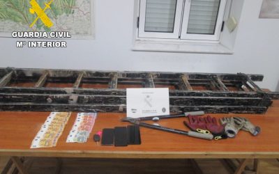 Tres detenidos por el robo de cableado de telefonía móvil en Velilla de la Reina y pertenencia a grupo criminal