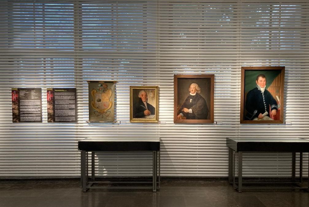 La empresa astorgana Proceso Arte 8 explica en una charla la restauración de las obras de la Fundación Sierra Pambley