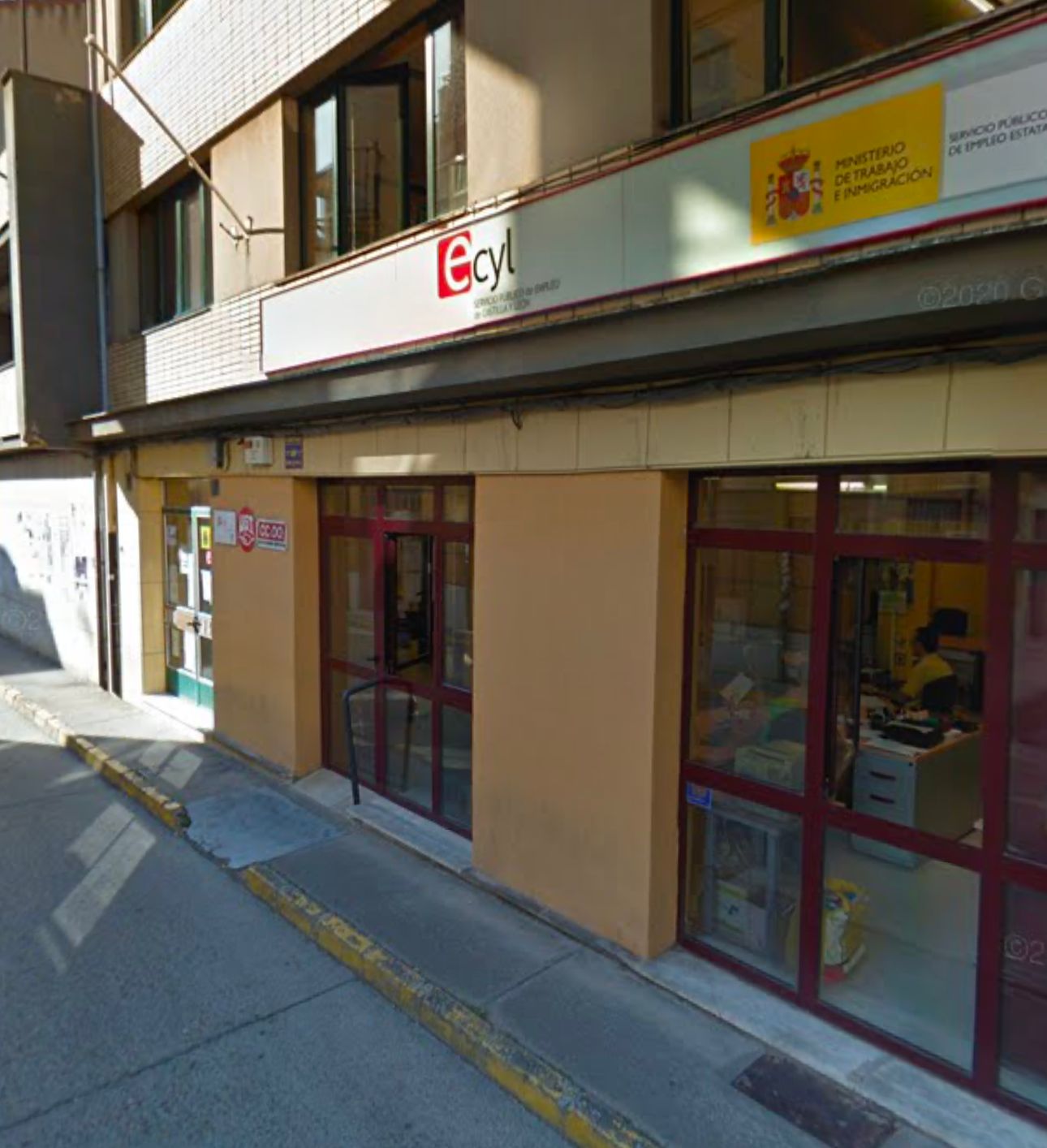 Astorga lidera la bajada del paro con 552 desempleados en abril mientras La Bañeza se queda en 590