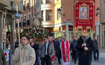 La Bañeza celebra San Blas con una procesión y la Santa Misa