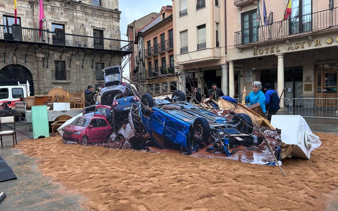 La quema de la Piñata pone fin al carnaval astorgano con un homenaje a las víctimas de la DANA