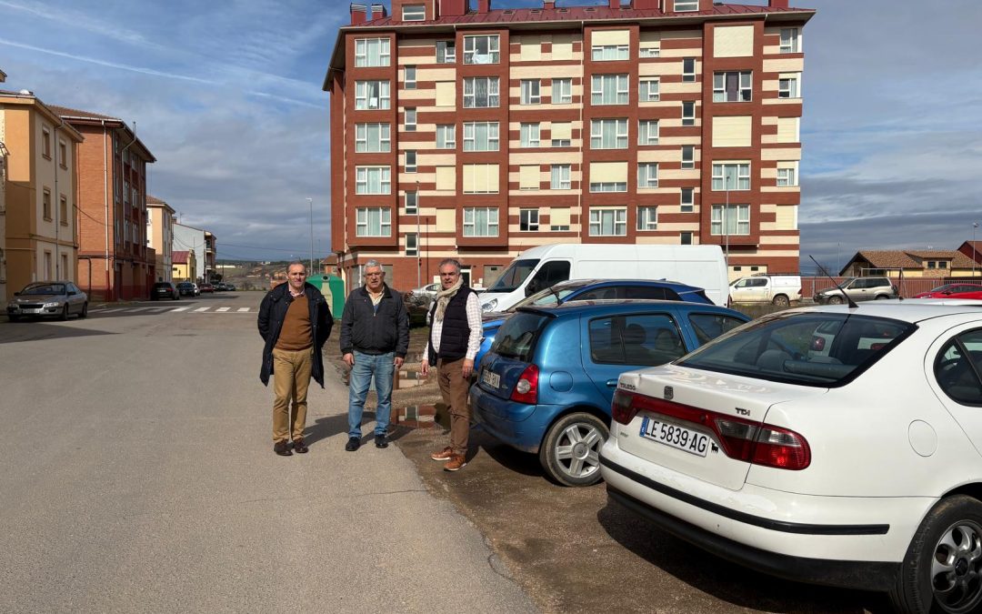 La Asociación de Vecinos de Rectivía solicita un paseo peatonal urgente para la calle Mayuelo