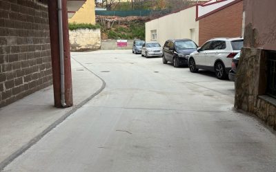Finalizan las obras de repavimentación de la calle Santa Colomba en Astorga tras más de seis años de espera vecinal