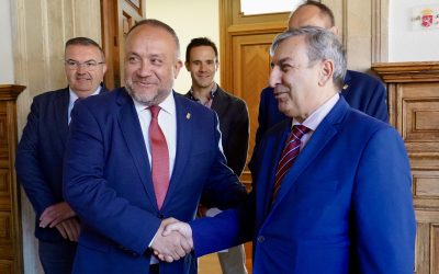 La Junta y Diputación llevan a cabo un estudio para mejorar la implantación del TDT en la provincia