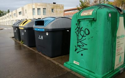 Los cubos desaparecen de Astorga y ya no habrá recogida de basura en horario de tarde
