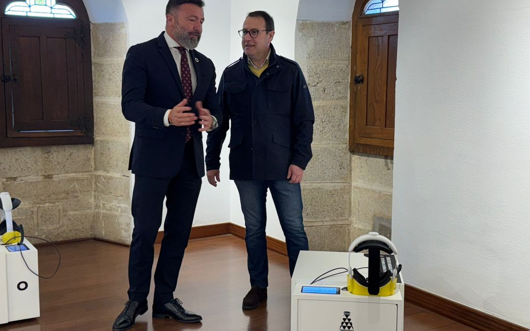 El Palacio de Gaudí inaugura la experiencia de realidad virtual 360º con una visita escolar