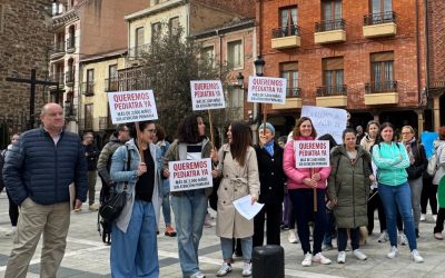 PSOE de León: «La Bañeza vuelve a quedarse sin pediatra y la Junta responde con mentiras y abandono»