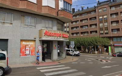 Alcampo hace un despido colectivo y cierra ocho tiendas en la provincia, Astorga sobrevive al recorte