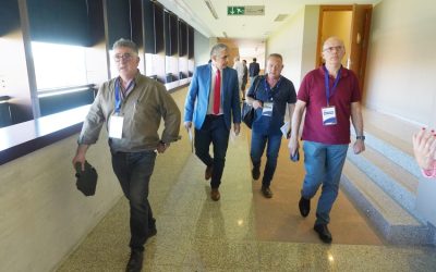 Mañueco se reúne esta tarde con el comité de empresa de Azucarera y se pone “a su disposición”