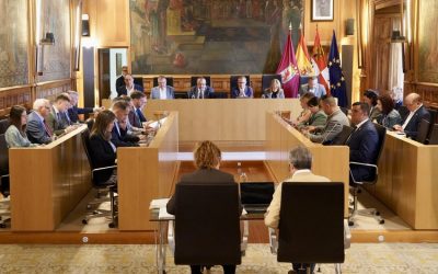 La Diputación aprueba por unanimidad una declaración institucional para reclamar la continuidad de la azucarera de La Bañeza