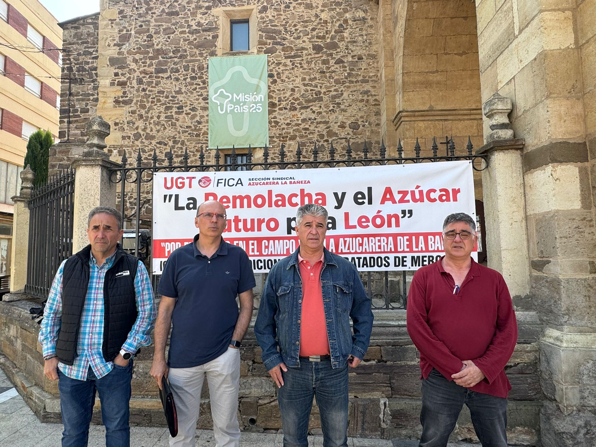 La Junta reclama al Ministerio de Trabajo que no autorice el Despido Colectivo de los trabajadores de Azucarera y el Comité de Empresa comienza las movilizaciones