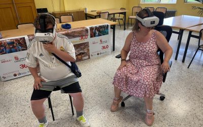 Un centenar de usuarios de COSAMAI se adentran en las cuevas de Castilla y León sin salir del centro