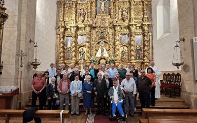 Santa María del Páramo rinde homenaje a los matrimonios más veteranos de la localidad