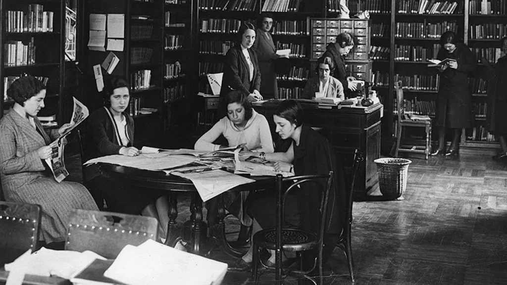 Astorga impulsa un congreso internacional sobre las creadoras del 27 en la antesala del centenario