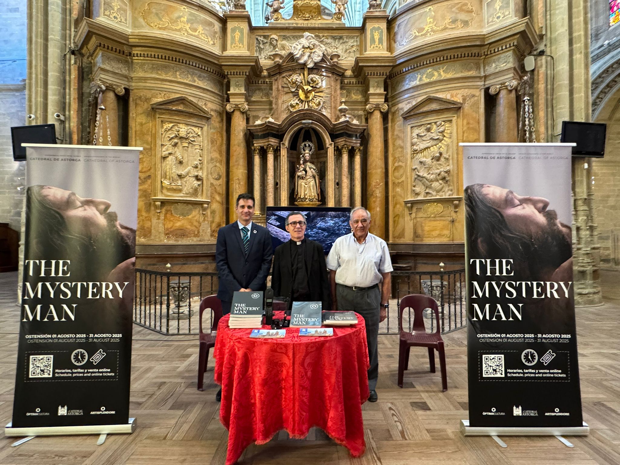 La Catedral de Astorga presenta oficialmente la ostensión ‘The Mystery Man’, una experiencia en torno a la figura del Hombre de la Sábana Santa