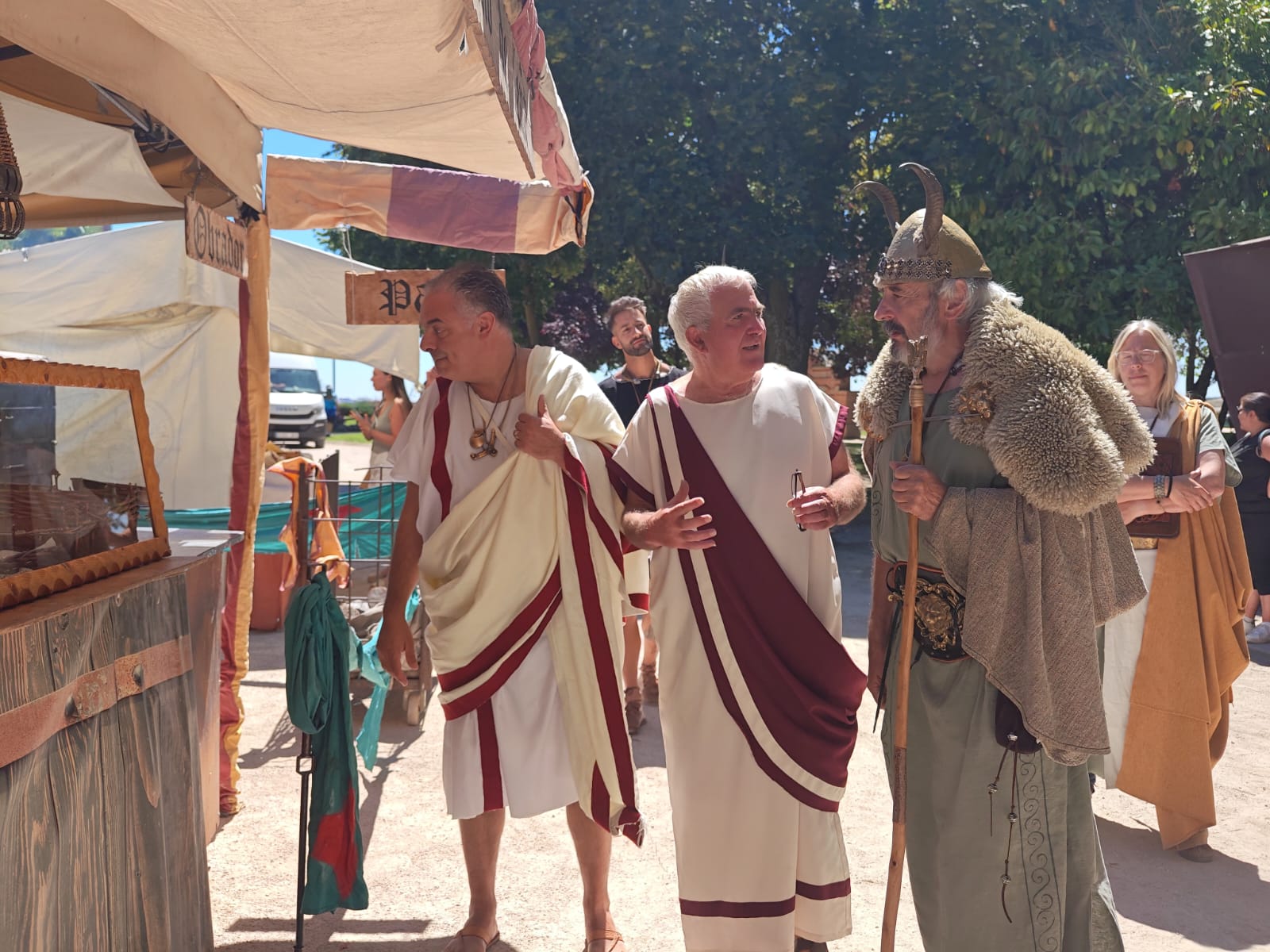Pompeyo promete riqueza, Sebius advierte del peligro enemigo… queda inaugurado el Mercado Astur-Romano