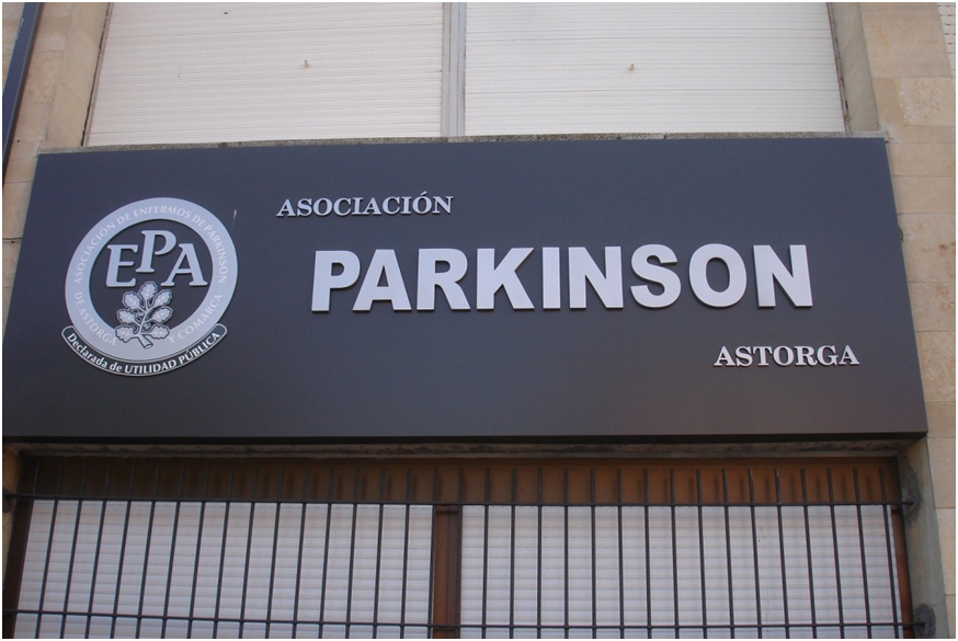 La Diputación de León da una ayuda de casi 200 euros a la Asociación de Parkinson de Astorga para la adquisición de material