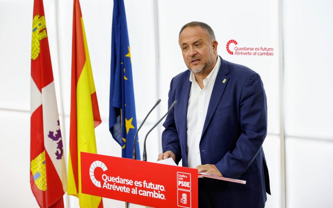 Courel traslada a la Junta que el operativo antiincendios todo el año “no es ni absurdo ni un despilfarro”