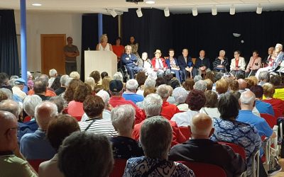 Santa María del Páramo homenajea a sus mayores en un acto dentro de sus fiestas patronales