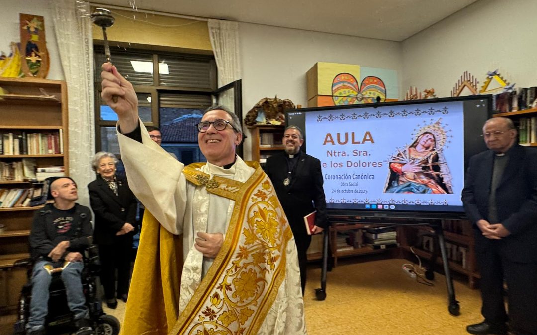 Inaugurada el Aula de Tecnología Adaptada “Nuestra Señora de los Dolores” en el Centro Social Las Cinco Llagas