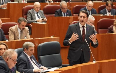 La denuncia de Castrocalbón intensifica el debate entre Suárez-Quiñones y el PSOE por la gestión de los incendios