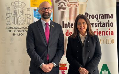 La Universidad de la Experiencia reúne a más de cuarenta alumnos en Astorga en una sesión del programa estatal ‘La Administración cerca de ti’