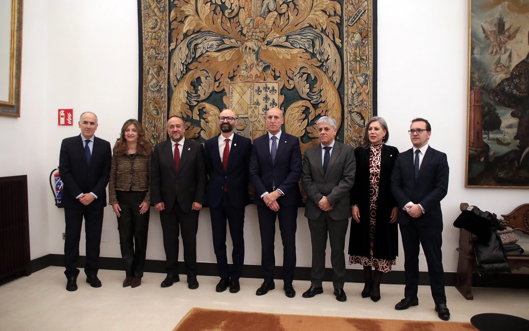 Las instituciones leonesas celebran de forma conjunta el 47 aniversario de la Constitución