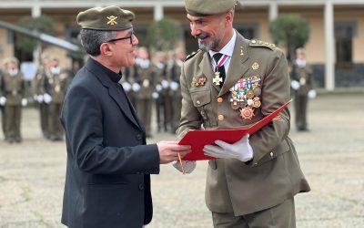 El RALCA 63 conmemora en Astorga la festividad de Santa Bárbara con un acto castrense presidido por el general Arrazola