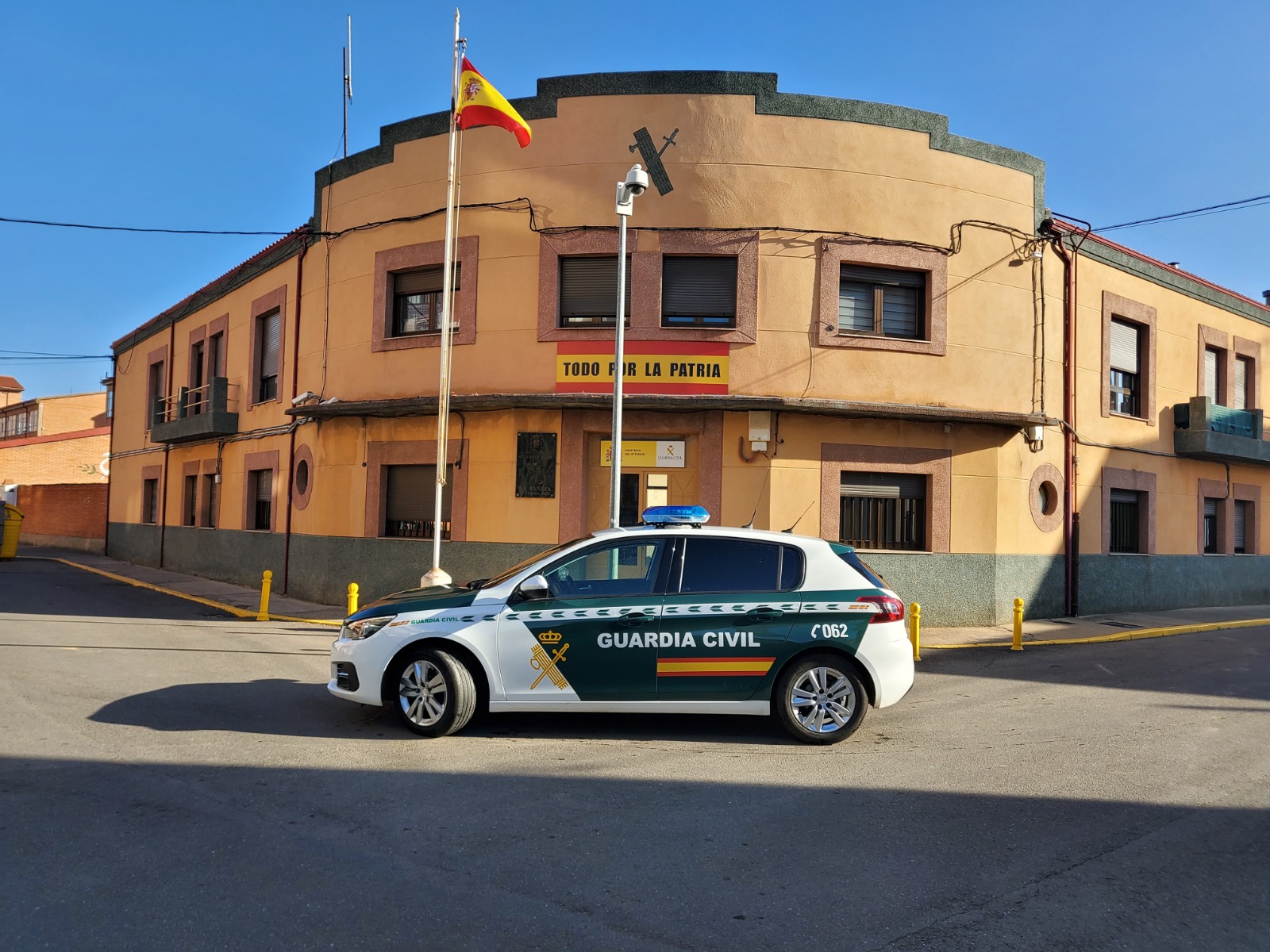 Cinco detenidas por agredir a una mujer trans en un pub de La Bañeza