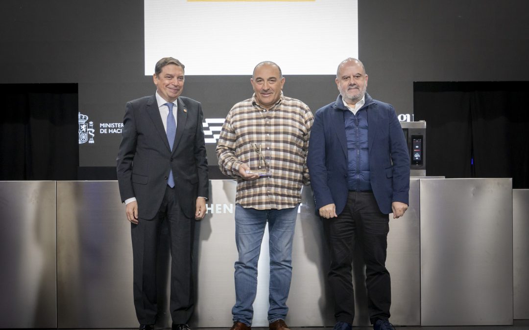José Gordón, del restaurante El Capricho de Jiménez de Jamuz (León) recibe el Premio Madrid Fusión a la Defensa del Producto