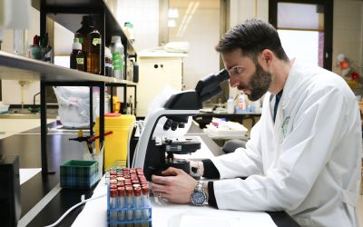 Parásitos en la mesa: un investigador de la Universidad de León explica los riesgos alimentarios y cómo evitarlos