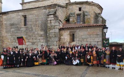 Las Águedas de la Cofradía Penitencial de La Bañeza representan a León en el IX Encuentro Provincial de Zamora