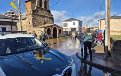 El agua entra a más de 150 viviendas en Villamejil (León) y el Ayuntamiento pide una ayuda que no llega