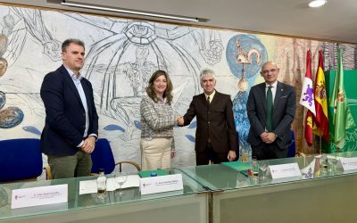 La Universidad y la Fundación Club45 sellan su primer convenio para premiar la excelencia académica en Filología Inglesa