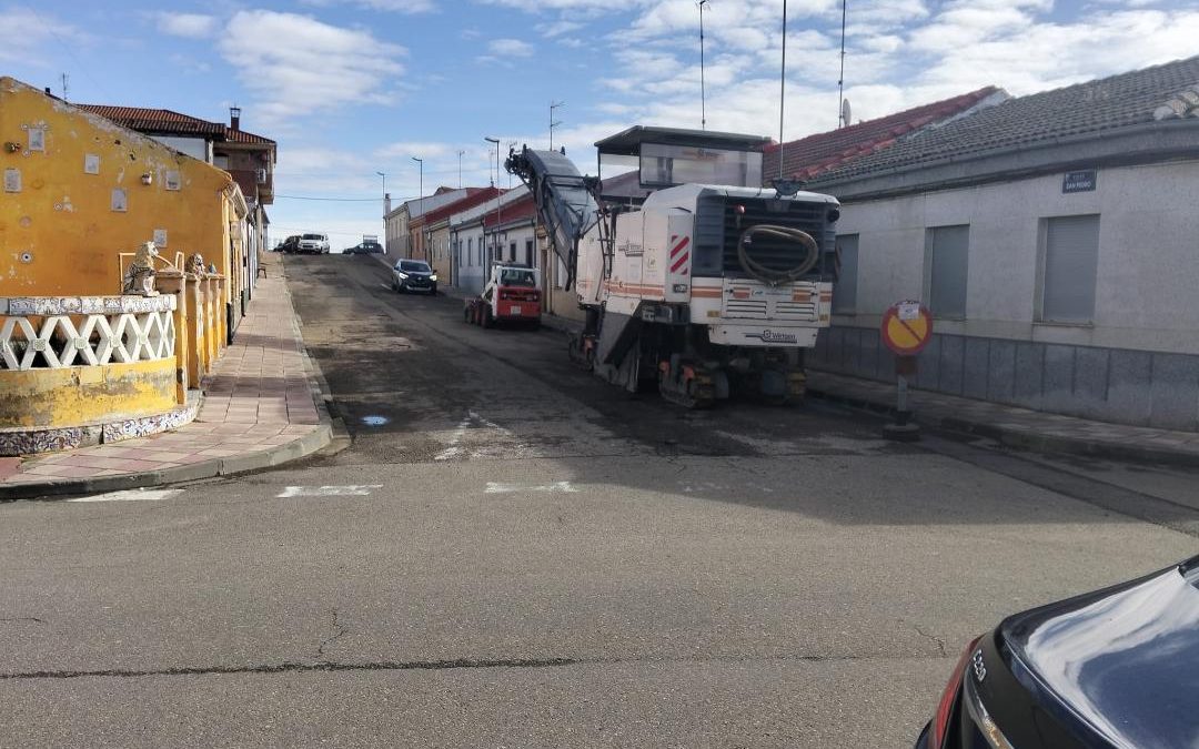 La Bañeza inicia las obras previas para el asfaltado del puente de la Ctra Santa Elena y otras calles