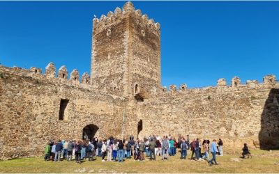 Laguna de Negrillos abre al público la torre del homenaje de su castillo, puesta en valor gracias al ILC