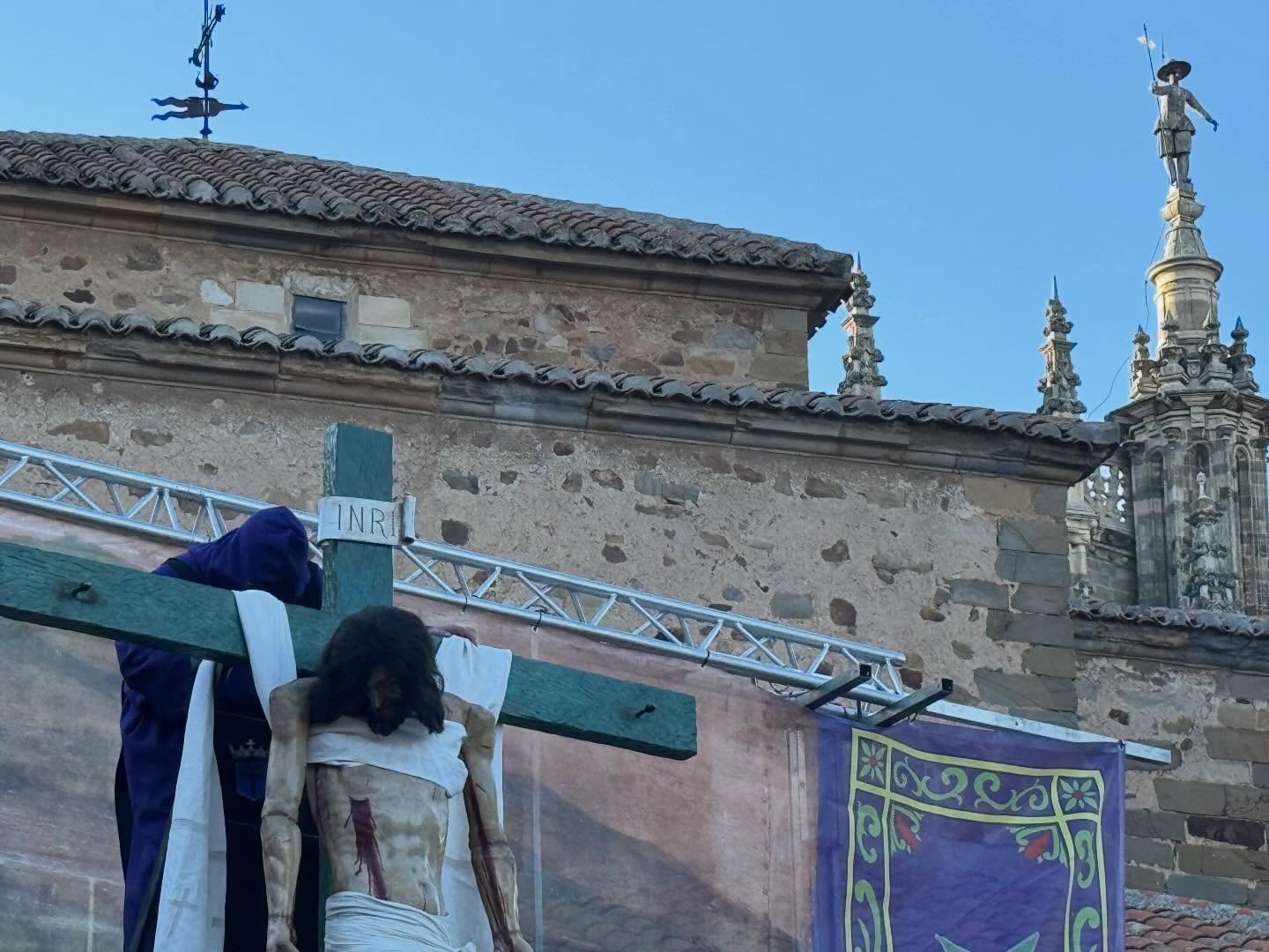 Del pregón a caballo al Encuentro final: Astorga cierra una Semana Santa marcada por el buen tiempo